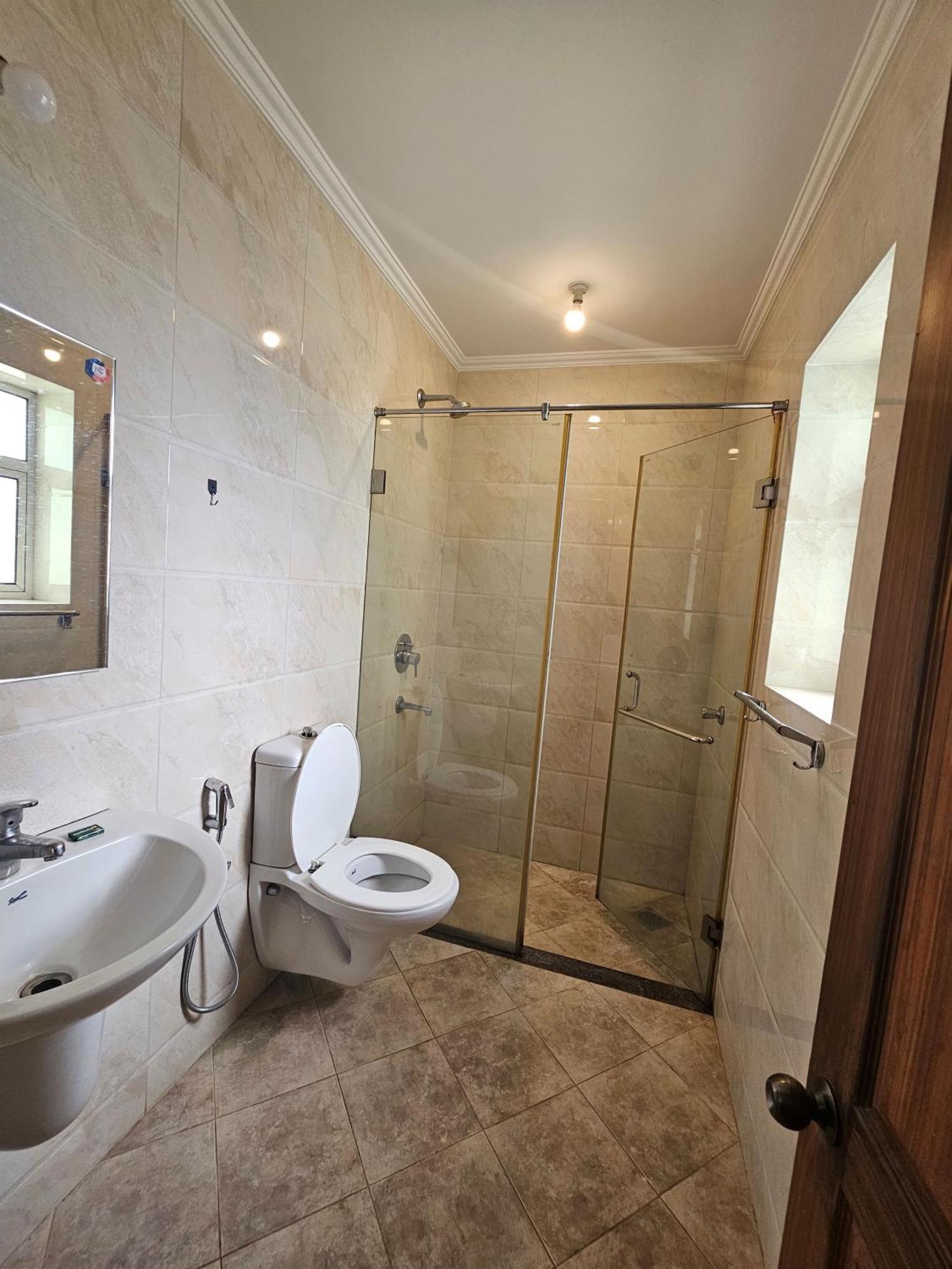 B&f Kensington Square *