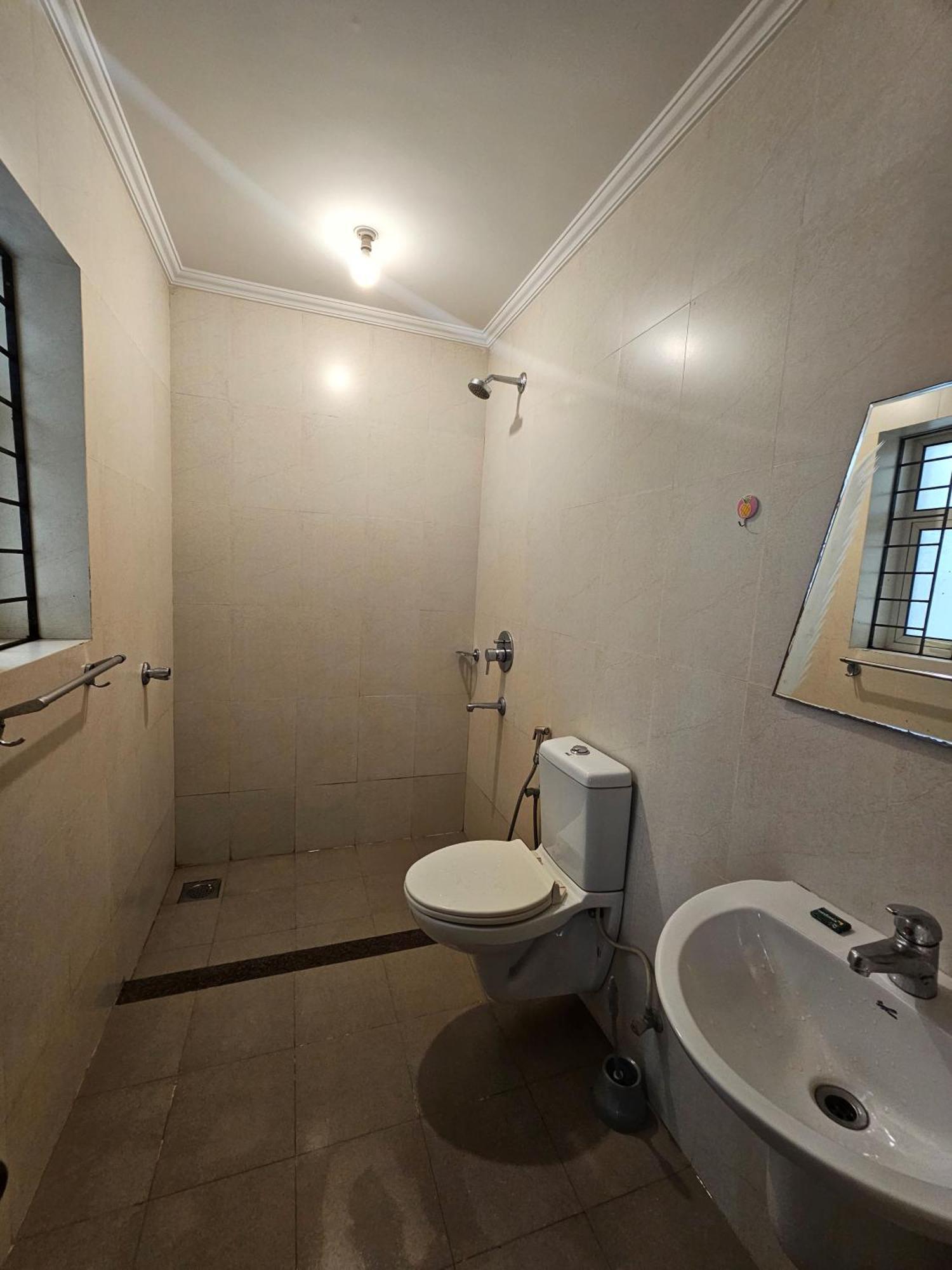 B&f Kensington Square *