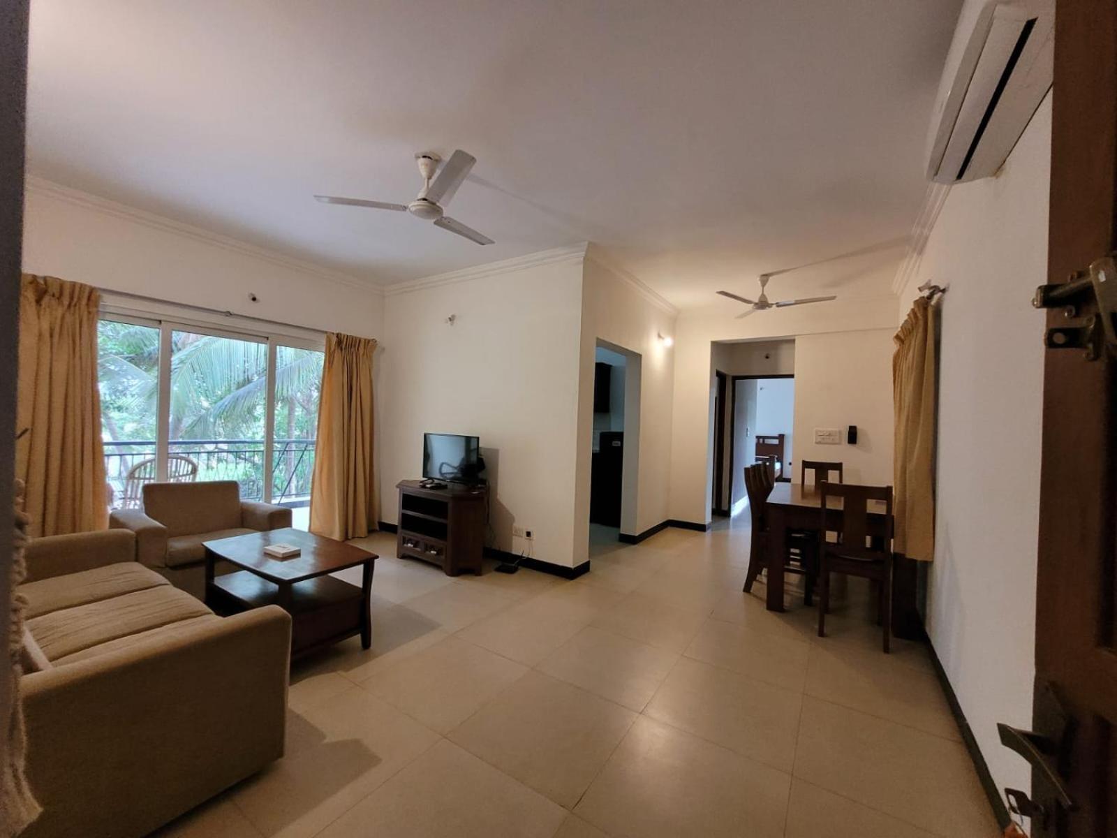 B&f Kensington Square Apartment Siolim